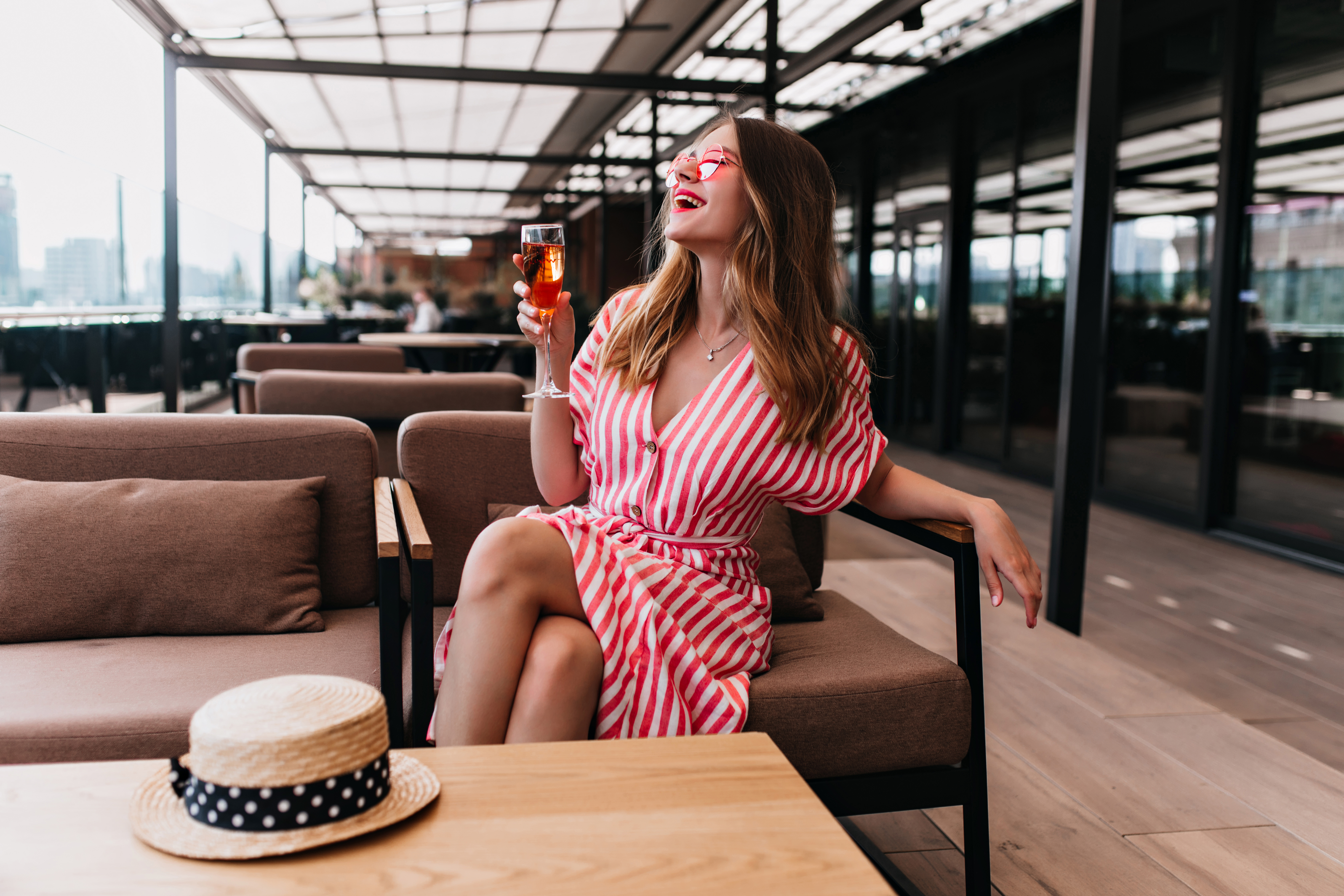 Lounge zóna v hotelovém nebo restauračním interiéru
